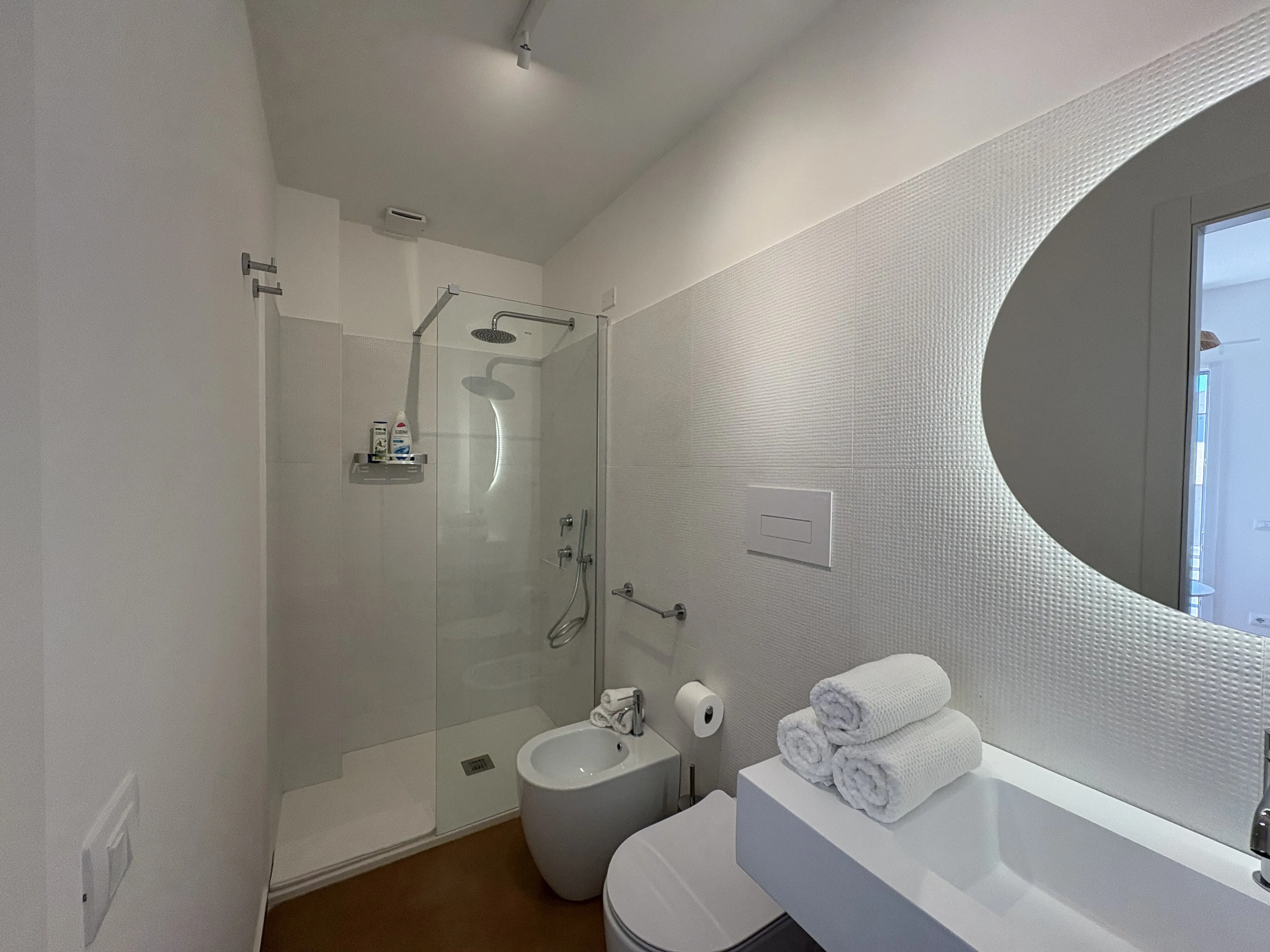 Modern bathroom